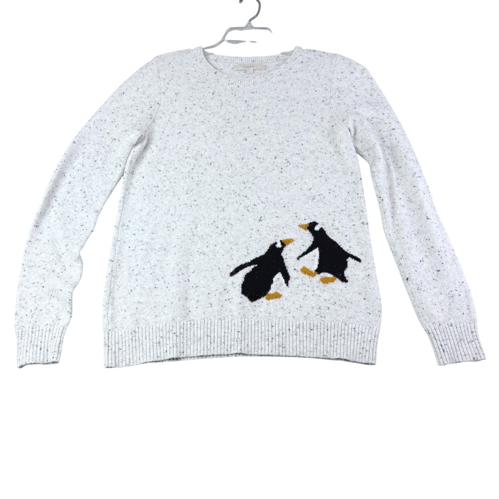 LOFT M Oatmeal Speckle Penguin Crew Neck Sweater Pullover Winter Whimsical Cozy